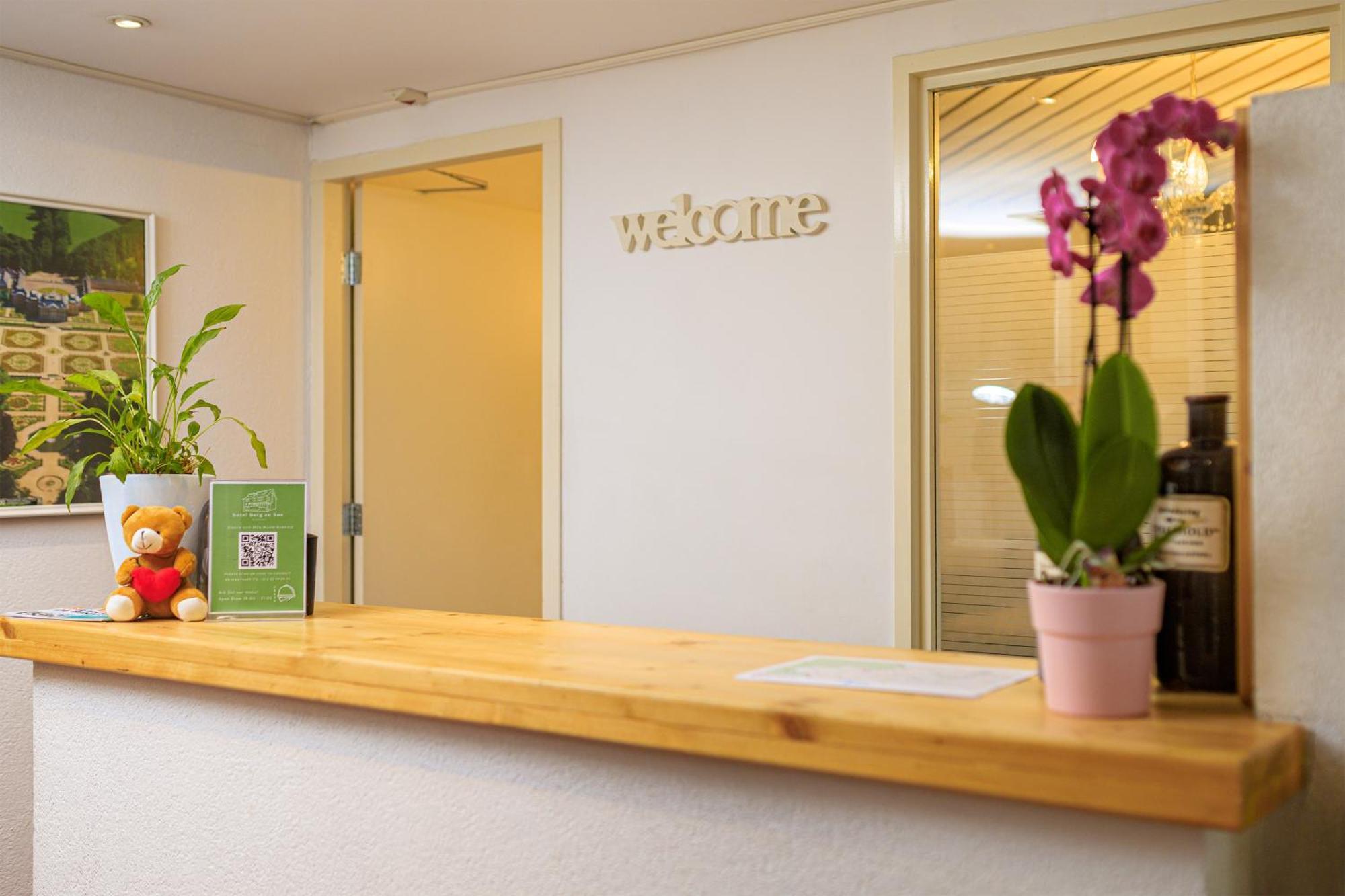 Hotel Berg En Bos Apeldoorn Extérieur photo
